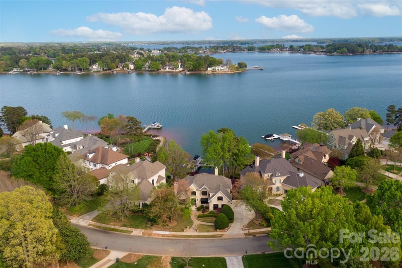 18112 Harbor Light Blvd, Cornelius, NC 28031