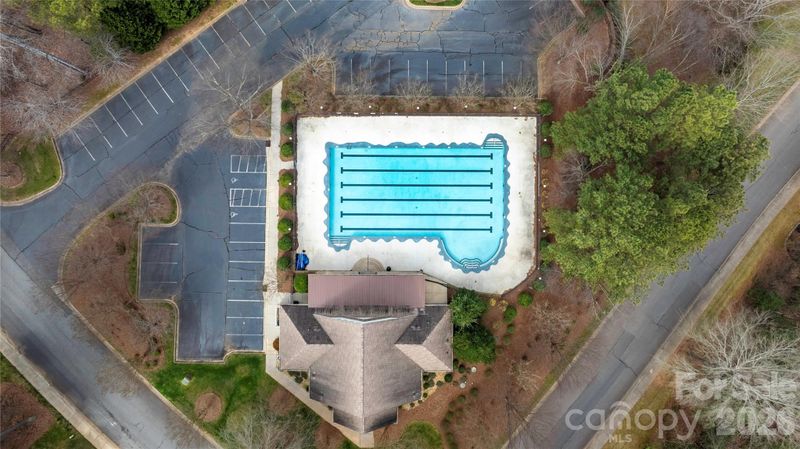 2301 Northview Harbour Dr, Sherrills Ford, NC 28673