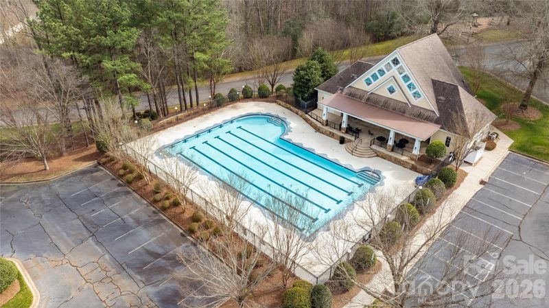 2301 Northview Harbour Dr, Sherrills Ford, NC 28673