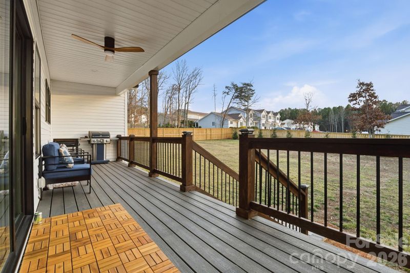3207 Frazier Dr, Claremont, NC 28610