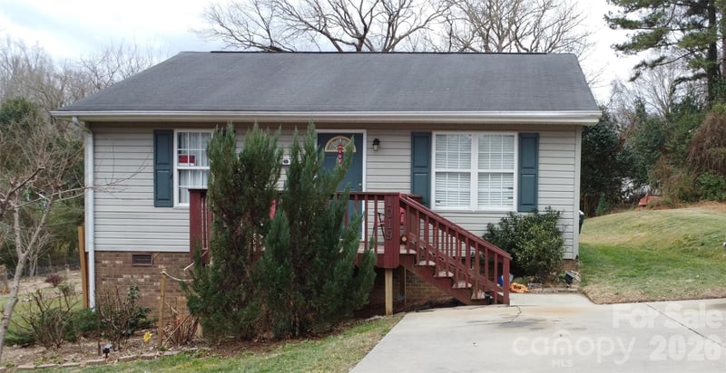 1019 W 7th Ave, Gastonia, NC 28052
