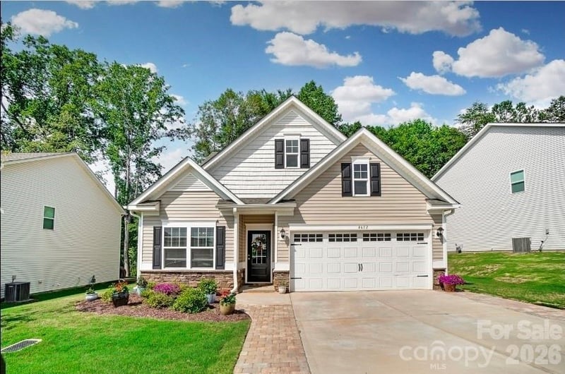 4612 Poinsettia Ave, Gastonia, NC 28056