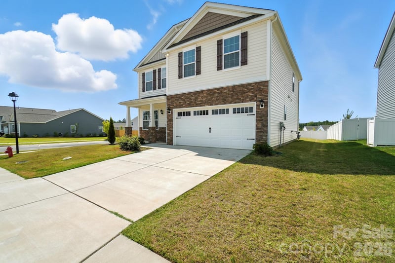 9404 Ketchum Dr, Gastonia, NC 28056