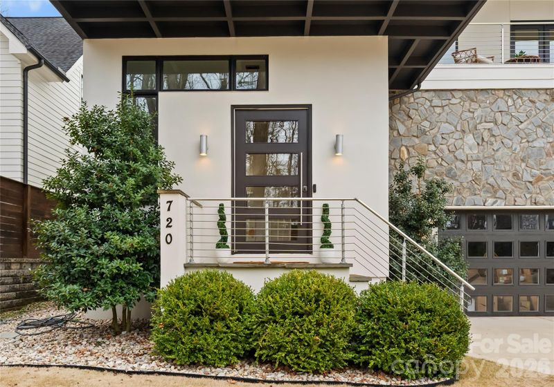 720 Ellsworth Rd, Charlotte, NC 28211