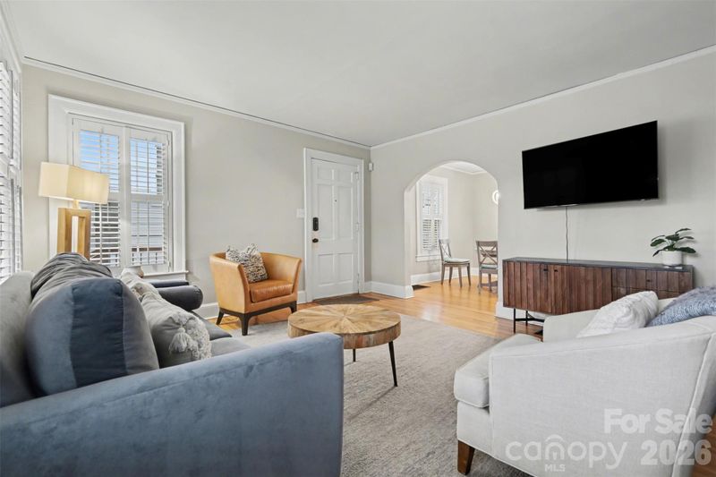 126 Tranquil Ave, Charlotte, NC 28209