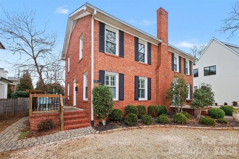 126 Tranquil Ave, Charlotte, NC 28209