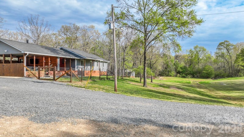 1925 Sojourn Rd, Marshville, NC 28103