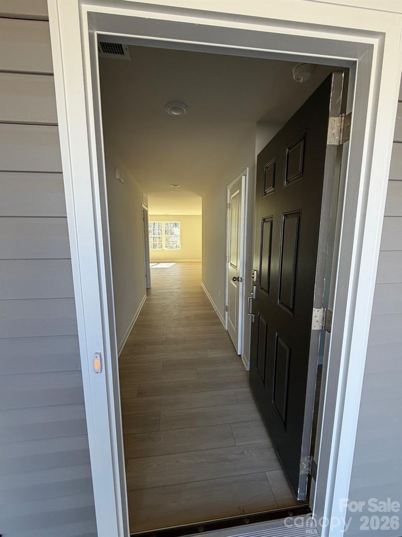 251 W 18th St, Kannapolis, NC 28081
