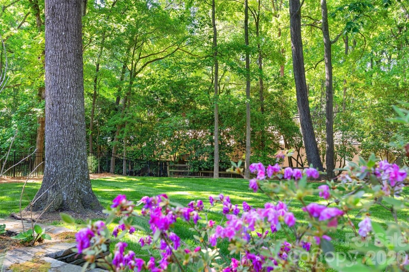 4026 Sharon View Rd, Charlotte, NC 28226