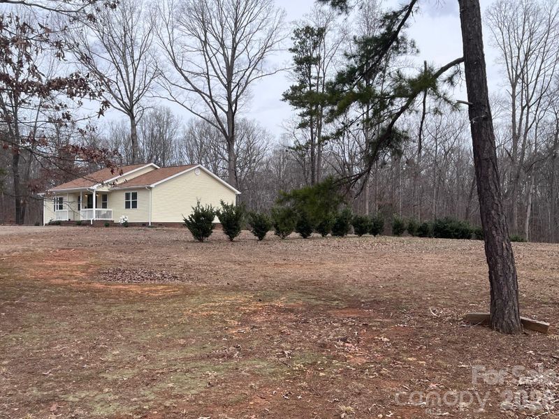 211 Honeycutt Rd, Troutman, NC 28166