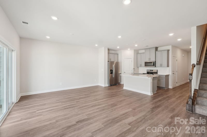 8116 Hidden Springs Trl, Charlotte, NC 28216