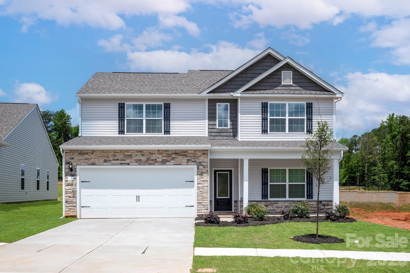 6710 Fairford Dr, Charlotte, NC 28215