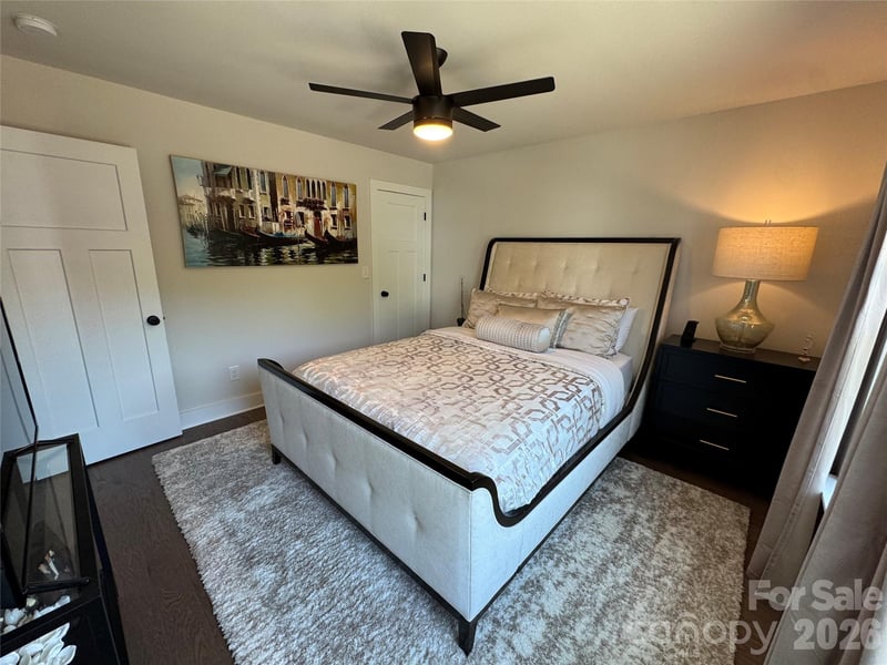322 E Cama St, Charlotte, NC 28217