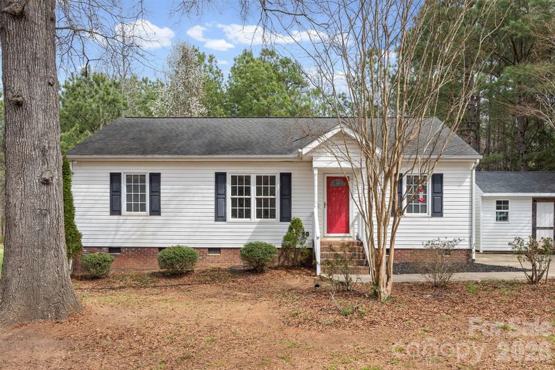 219 Nottingham Dr, York, SC 29745