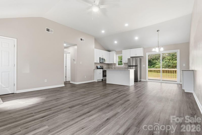 624 Northway Dr, Charlotte, NC 28208