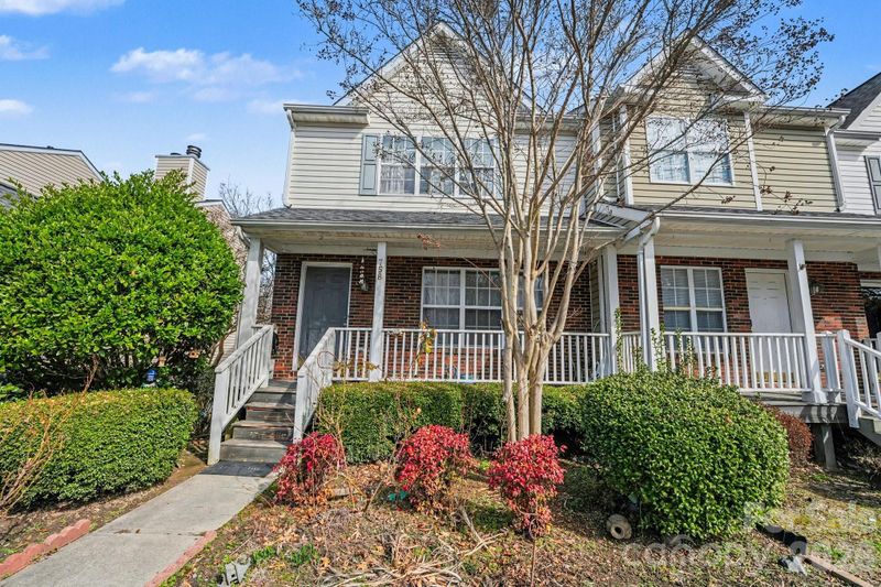 758 Mountainwater Dr, Charlotte, NC 28262