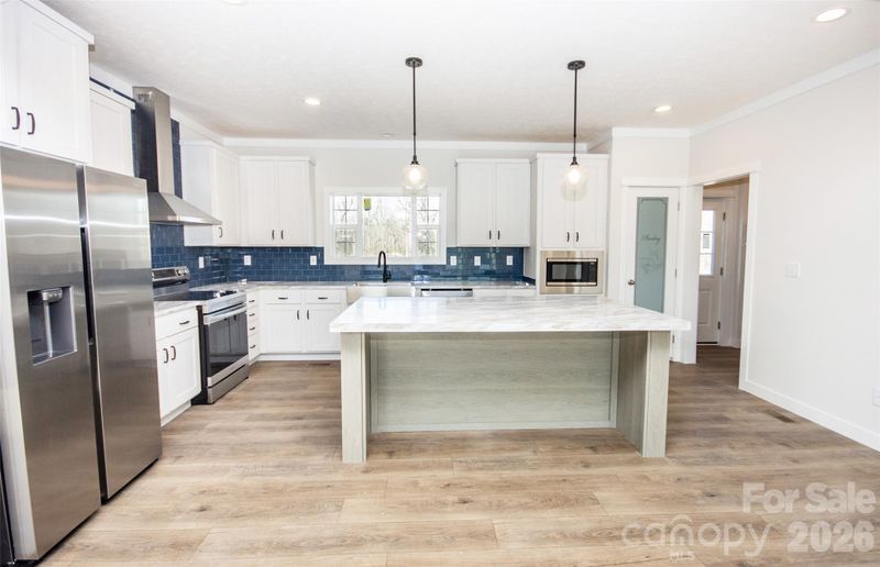 509 Eagle Mills Rd, Hamptonville, NC 27020