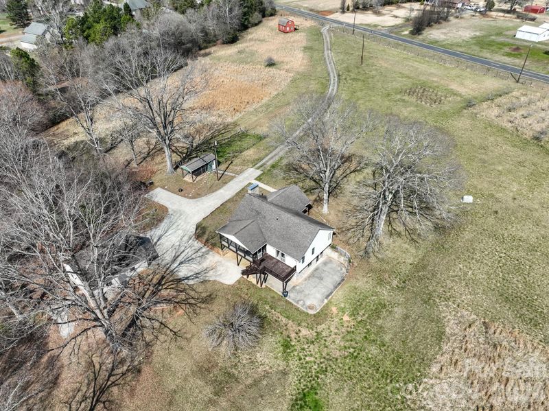544 Hicks Creek Rd, Troutman, NC 28166