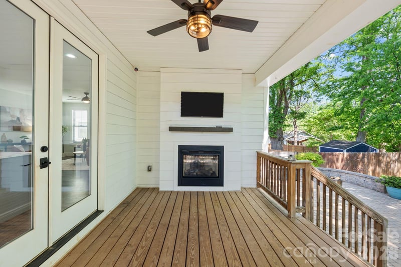 1408 N Caldwell St, Charlotte, NC 28206