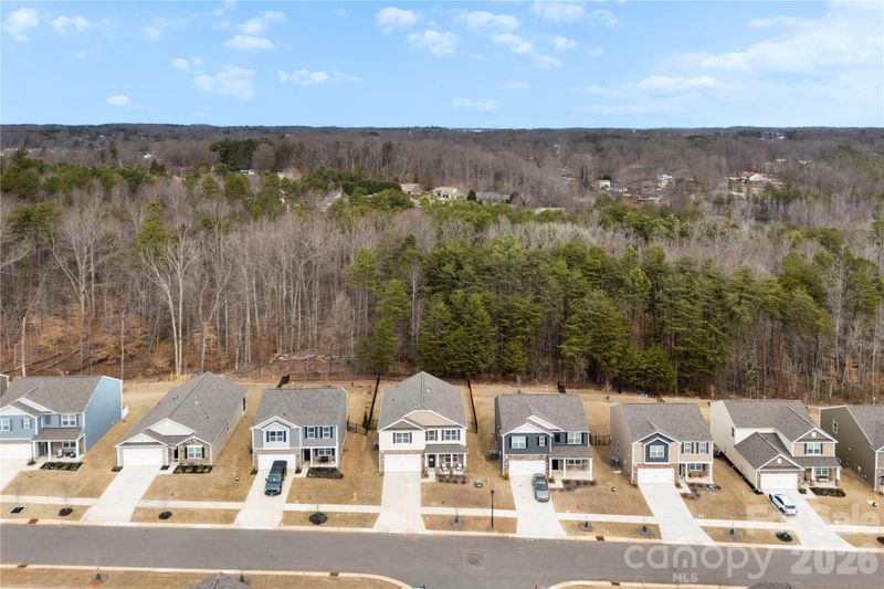 159 Calvin Creek Dr, Troutman, NC 28166