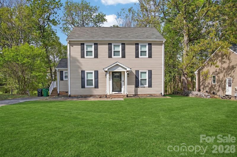 2354 Castlecomer Dr, Charlotte, NC 28262