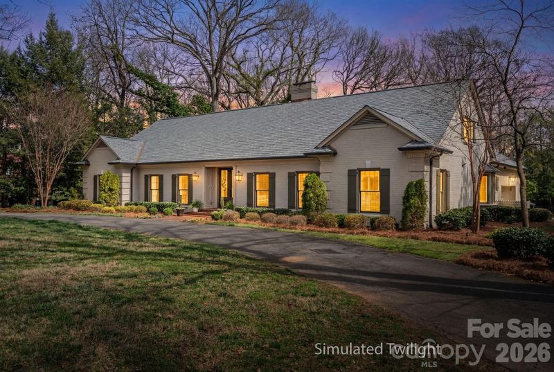 3636 Brentwood Dr, Gastonia, NC 28056