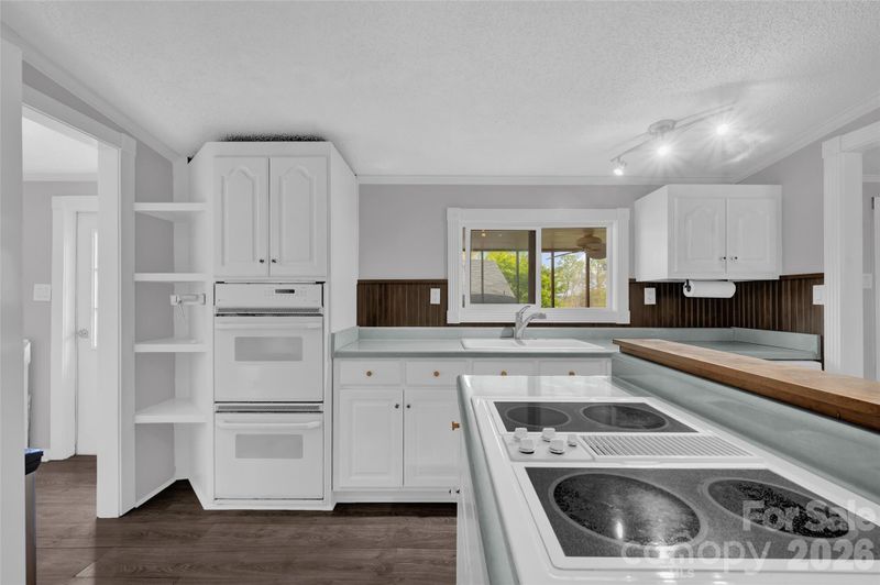 5708 Harwell Rd, Catawba, NC 28609