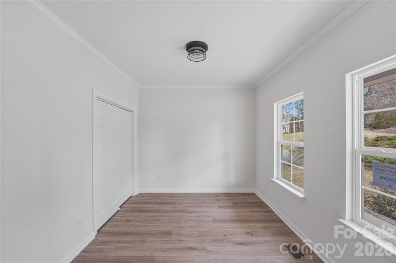 1555 Riverview Cir, Fort Lawn, SC 29714