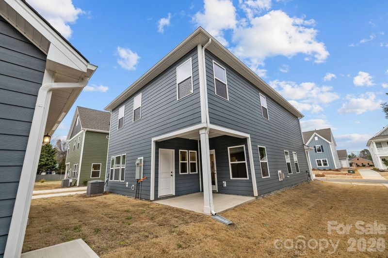 4008 Grommet Ct, Matthews, NC 28105