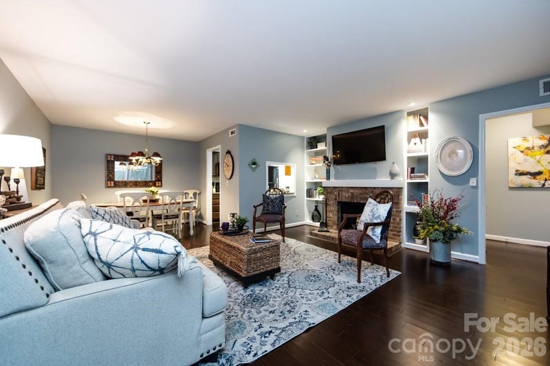3929 Colony Crossing Dr, Charlotte, NC 28226