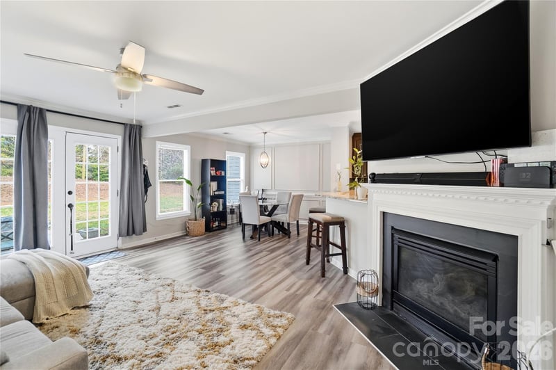 8729 Fox Chase Ln, Charlotte, NC 28269