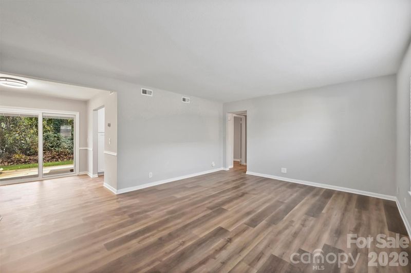 2638 Park Rd #A, Charlotte, NC 28209