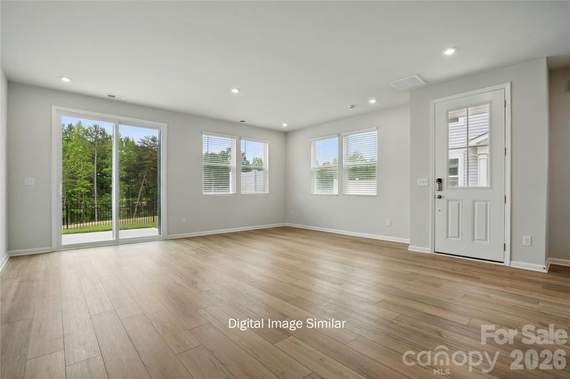 1122 Vibrant Rd, Charlotte, NC 28215