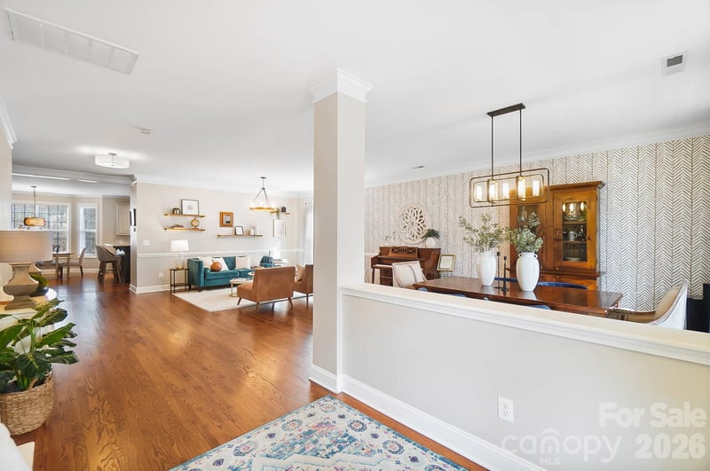 1021 Forbishire Dr, Matthews, NC 28104