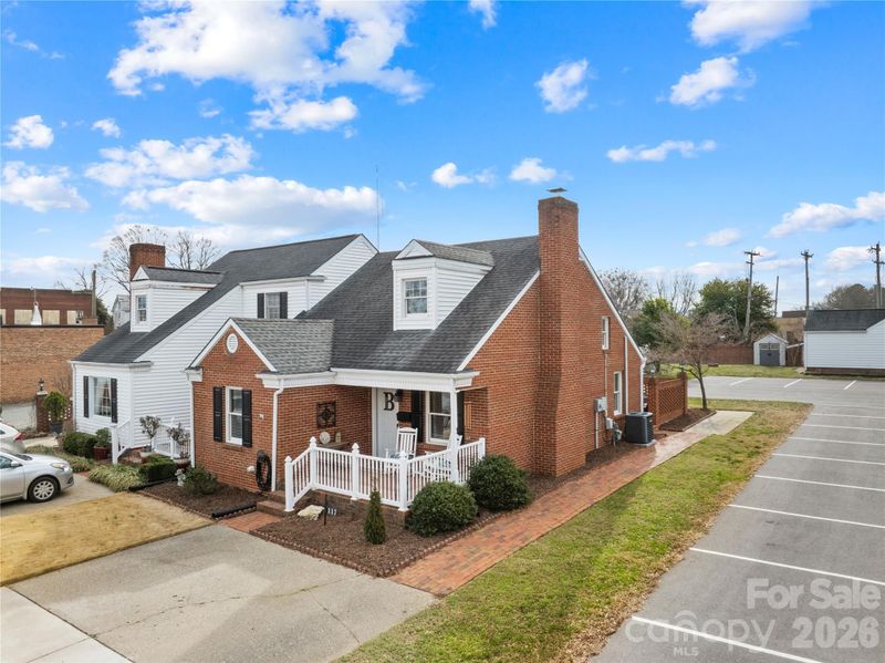 117 Main St W, Cherryville, NC 28021