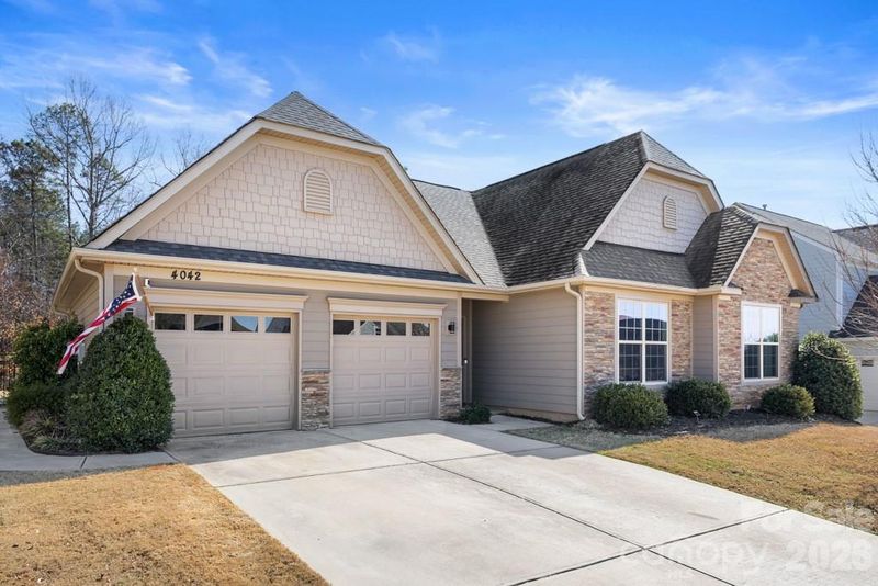 4042 Highgate Ln, Lancaster, SC 29720