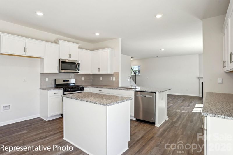 1611 Secrest Commons Dr, Monroe, NC 28112
