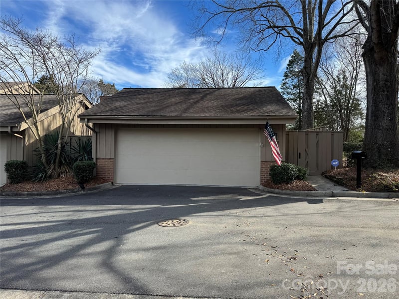 4913 Torrey Pines Ct, Charlotte, NC 28226