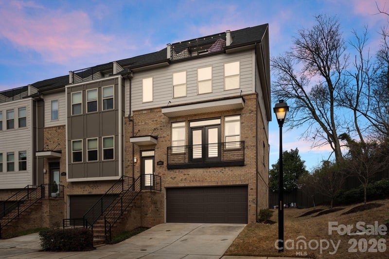 11043 Stetler St, Charlotte, NC 28204
