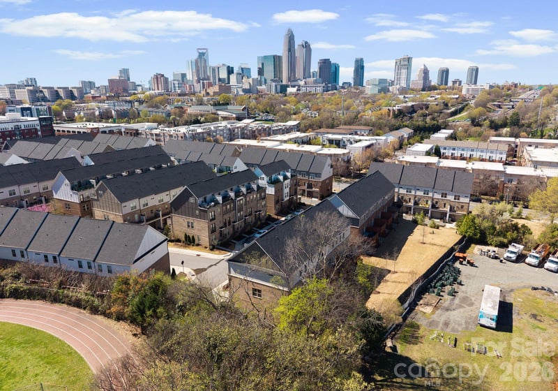 11043 Stetler St, Charlotte, NC 28204