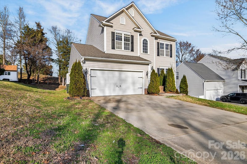 4913 Summerside Dr, Lake Wylie, SC 29710