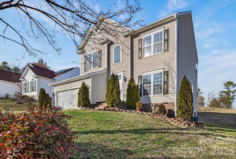4913 Summerside Dr, Lake Wylie, SC 29710