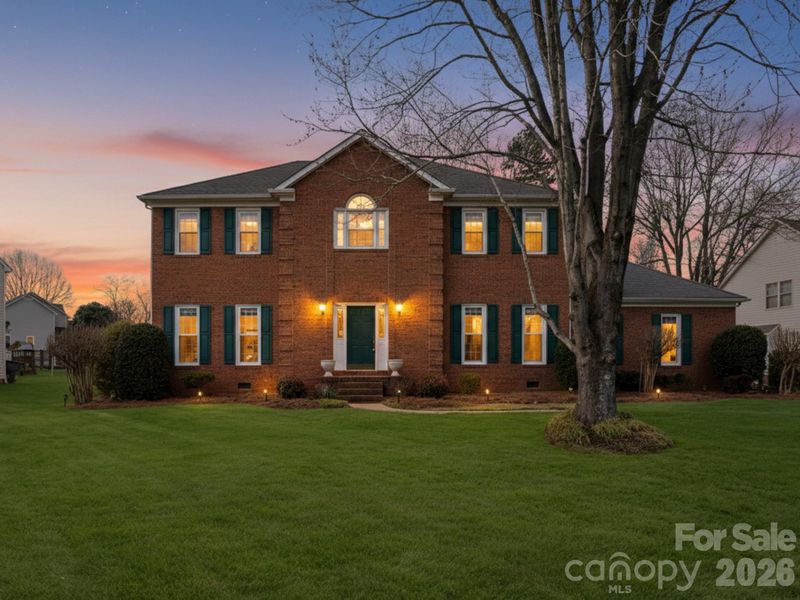 2775 Lamplighter Dr, Kannapolis, NC 28081