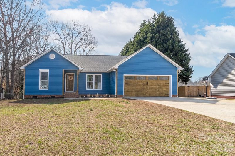 127 Woodbend Dr, Belmont, NC 28012