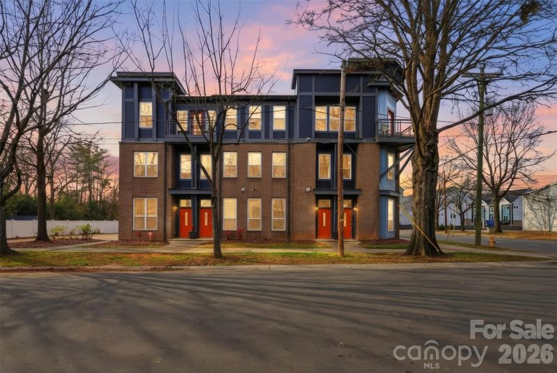 3243 Wesley Ave, Charlotte, NC 28205