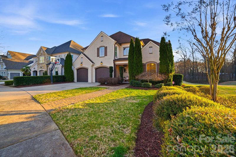17413 Robbins Ridge Rd, Cornelius, NC 28031