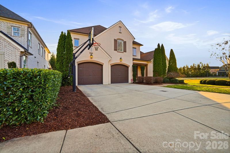 17413 Robbins Ridge Rd, Cornelius, NC 28031