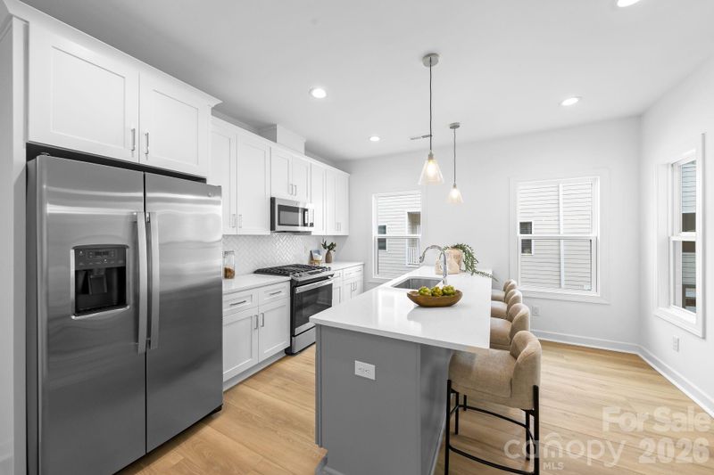 3920 Hager Dr, Charlotte, NC 28208