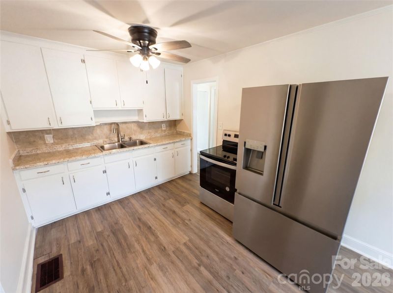 633 Briarcliff Rd, Rock Hill, SC 29730