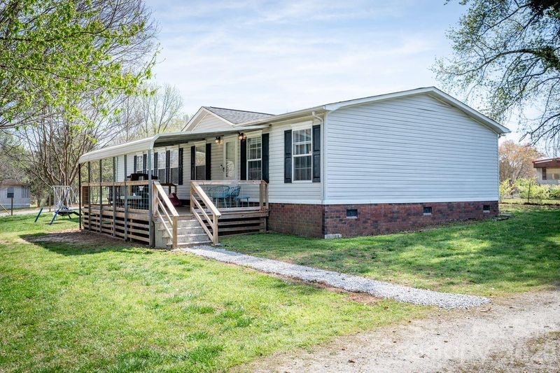 6532 Kidville Rd, Denver, NC 28037